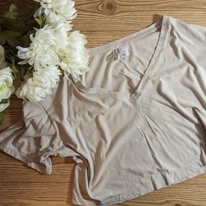H&M Cropped V-Neck Tee